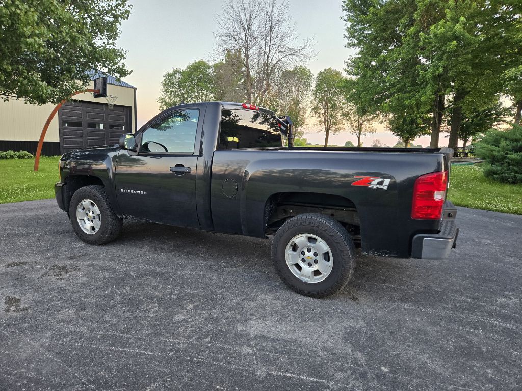2010 Chevrolet Silverado 1500 Image 18