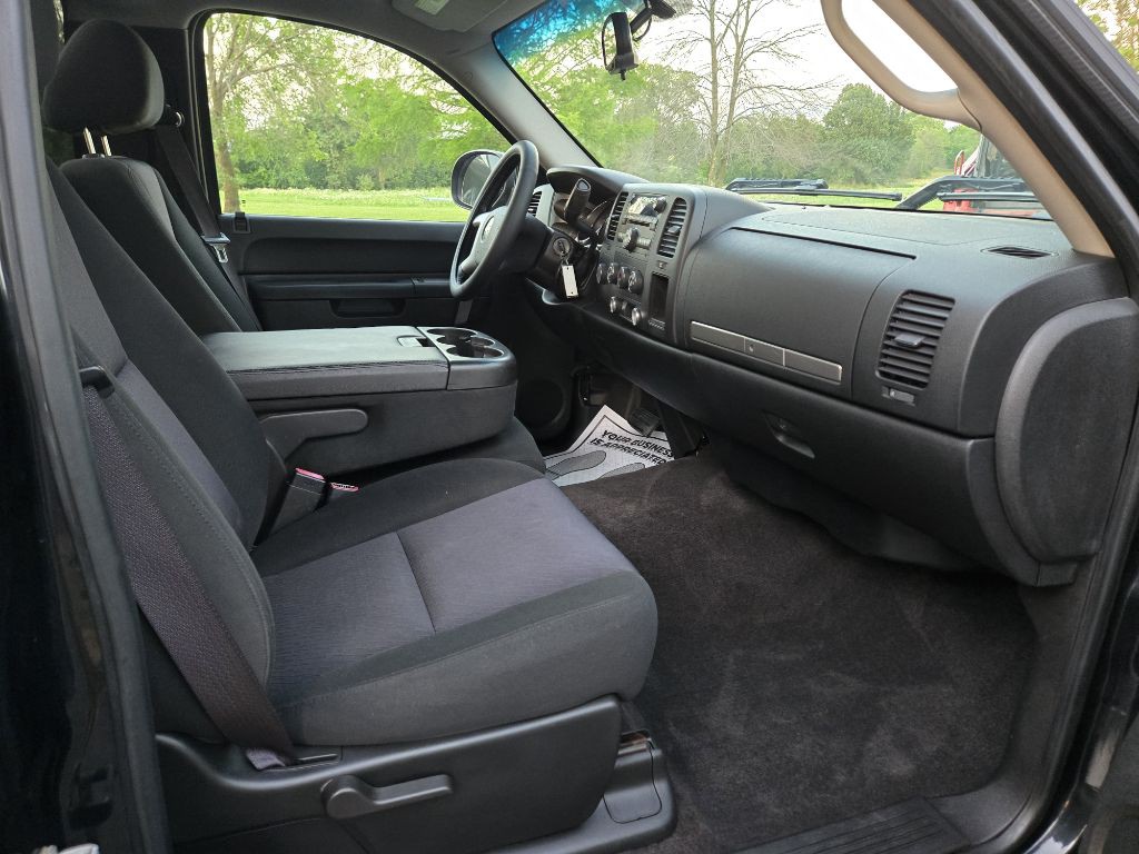 2010 Chevrolet Silverado 1500 Image 24