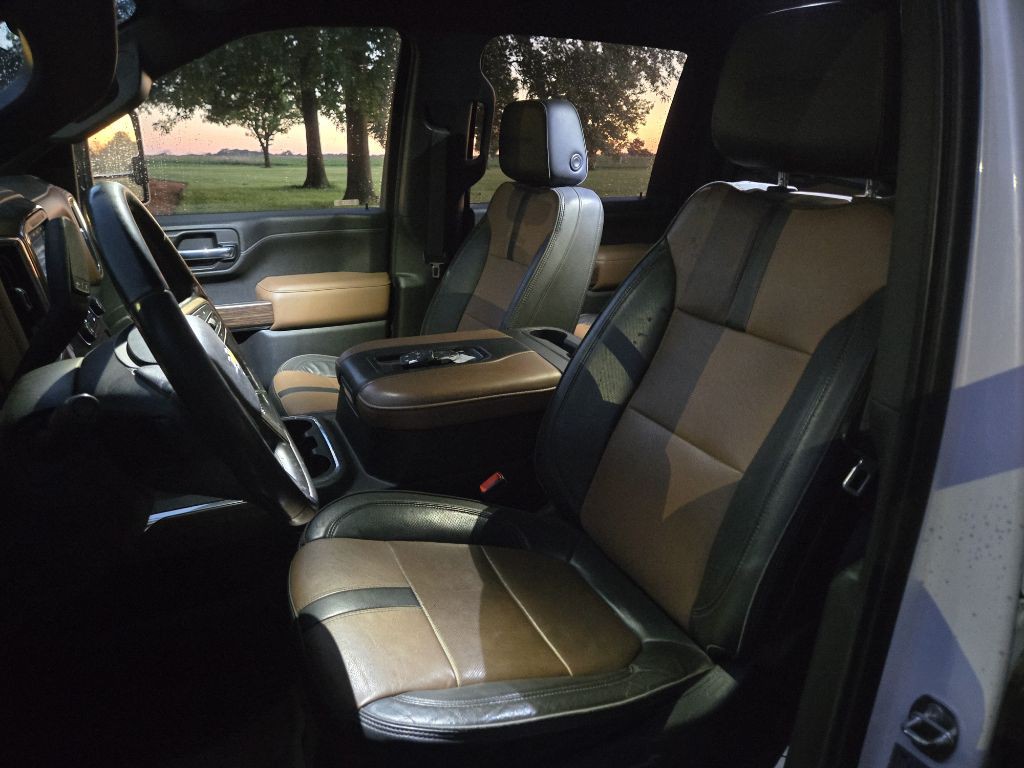 2021 Chevrolet Silverado 1500 Image 3