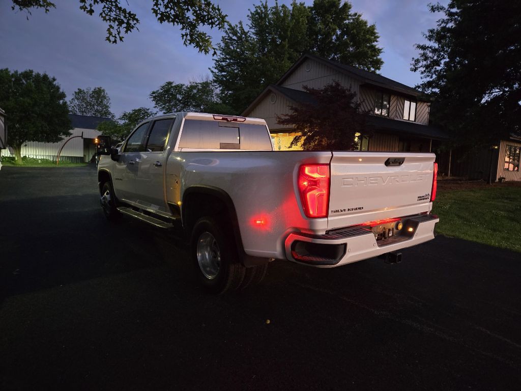 2021 Chevrolet Silverado 1500 Image 8