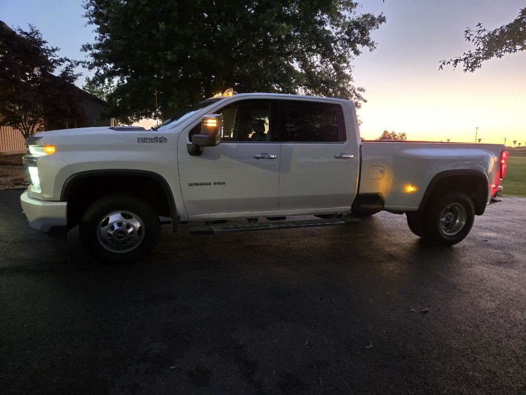 2021 Chevrolet Silverado 1500 Image 9