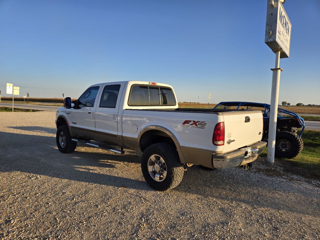 2004 Ford F-250 Image 17