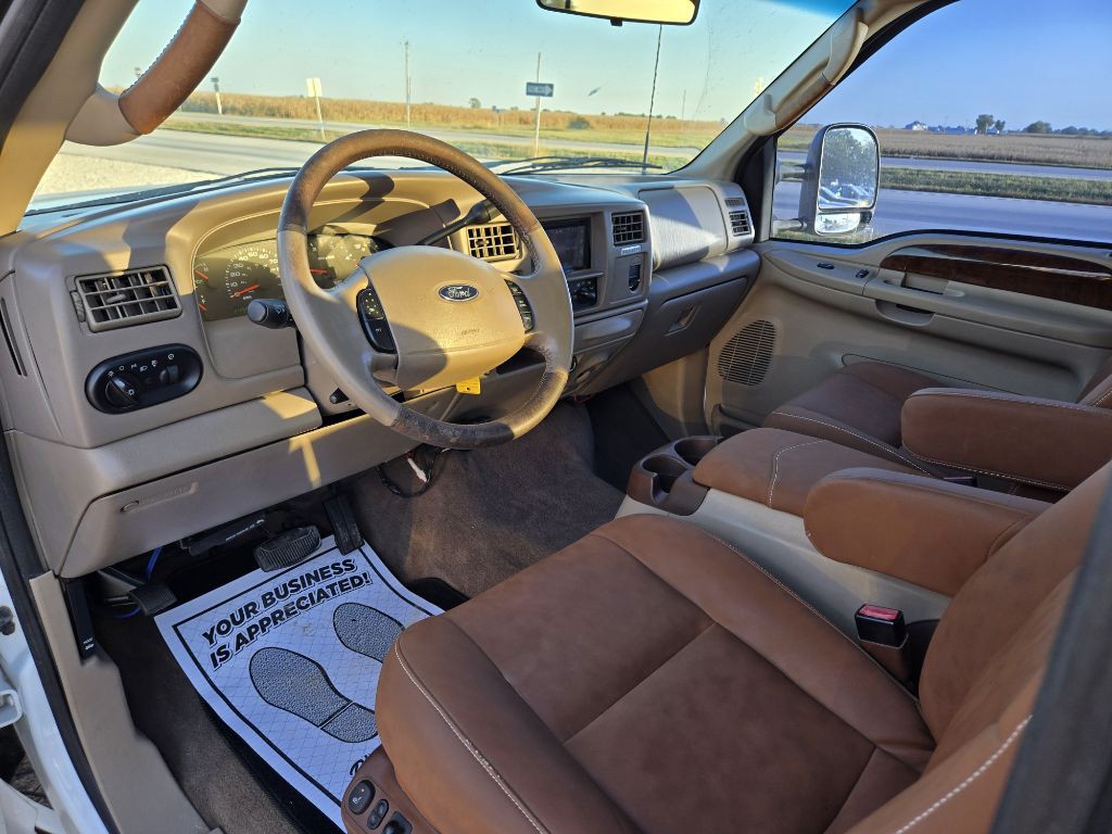 2004 Ford F-250 Image 21