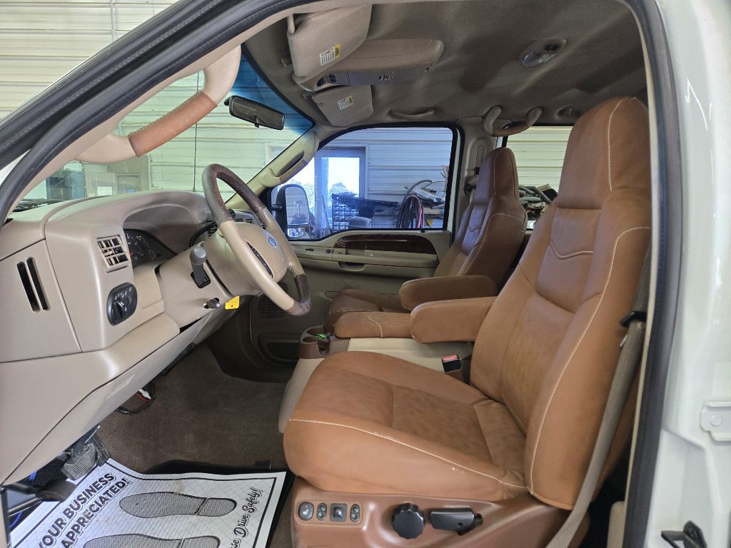 2004 Ford F-250 Image 6