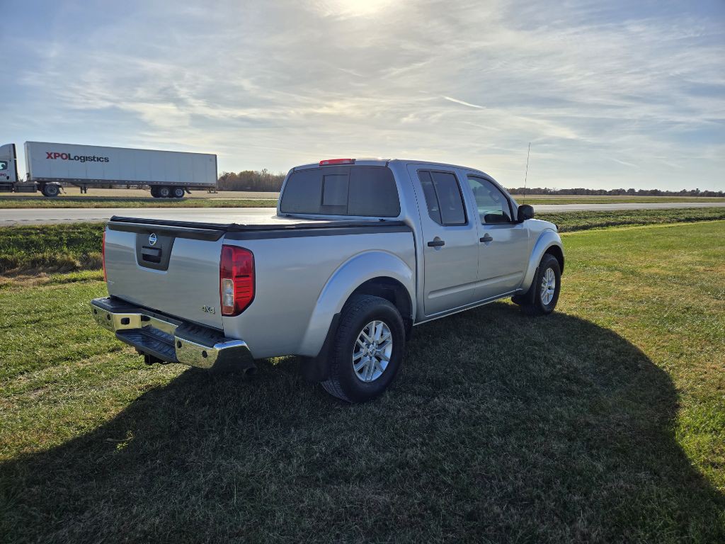 2016 Nissan Frontier Image 11