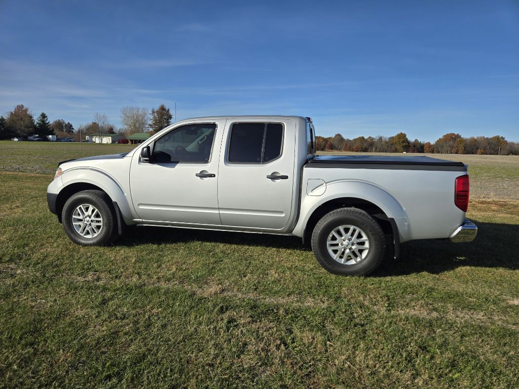 2016 Nissan Frontier Image 12