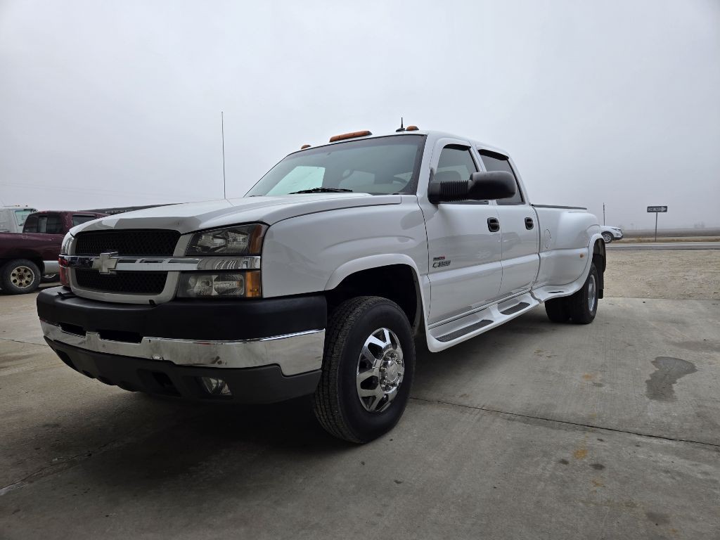 2004 Chevrolet Silverado 1500 Image 38
