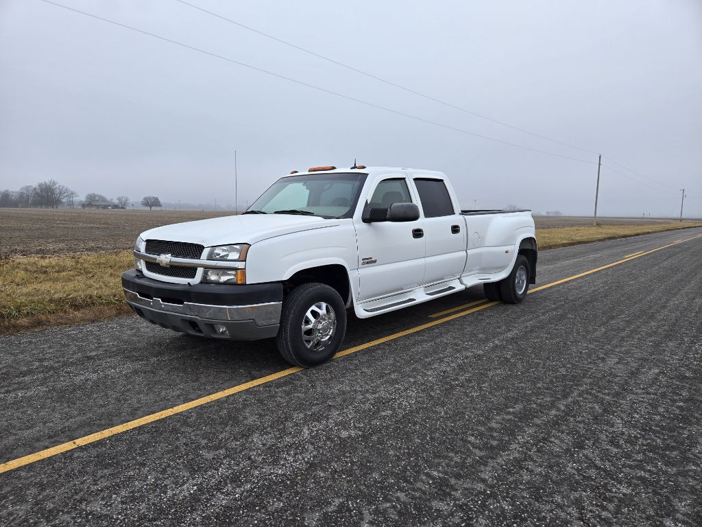 2004 Chevrolet Silverado 1500 Image 71