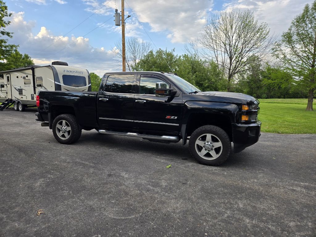 2019 Chevrolet Silverado 1500 Image 10