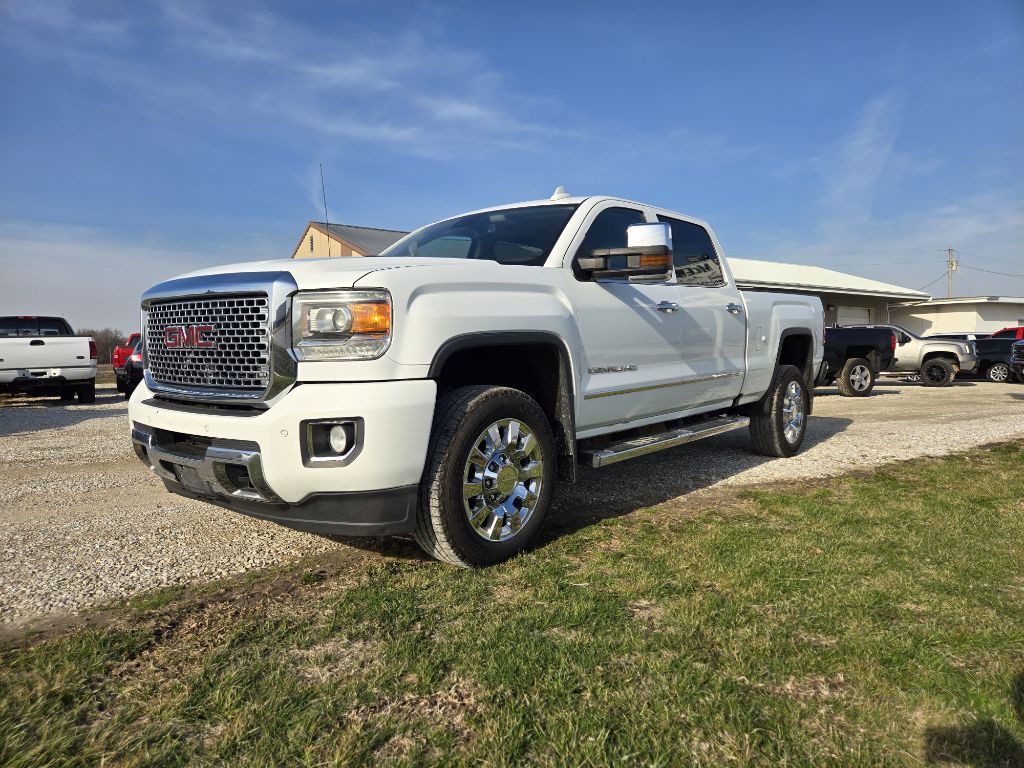 2016 GMC Sierra Image 1