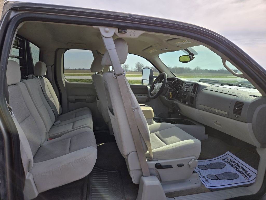 2008 GMC Sierra Image 5