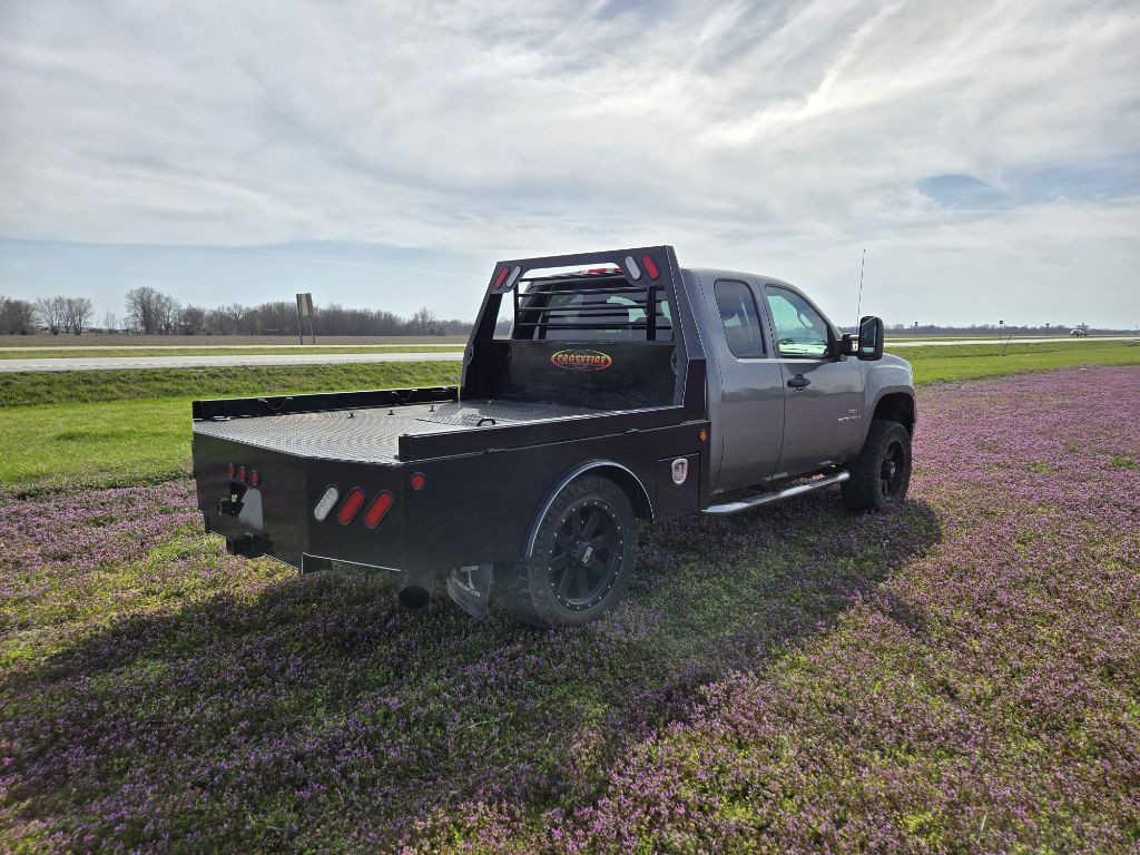 2008 GMC Sierra Image 9