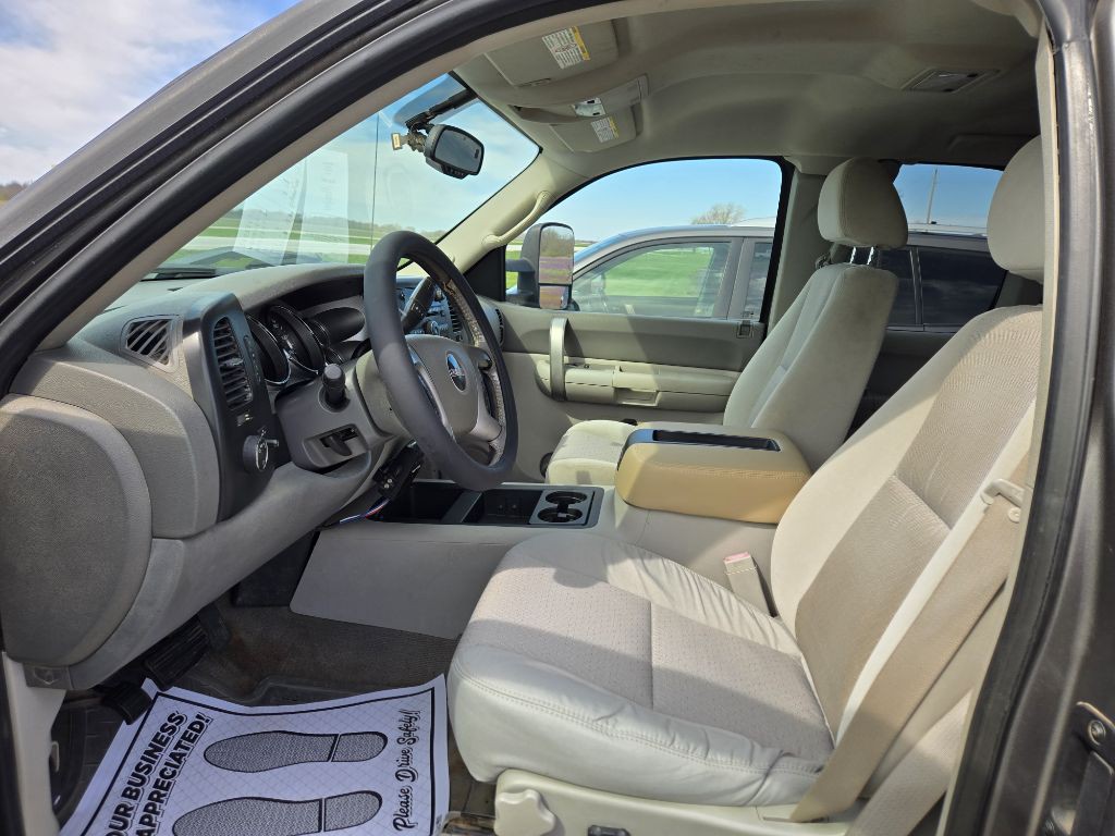 2008 GMC Sierra Image 10