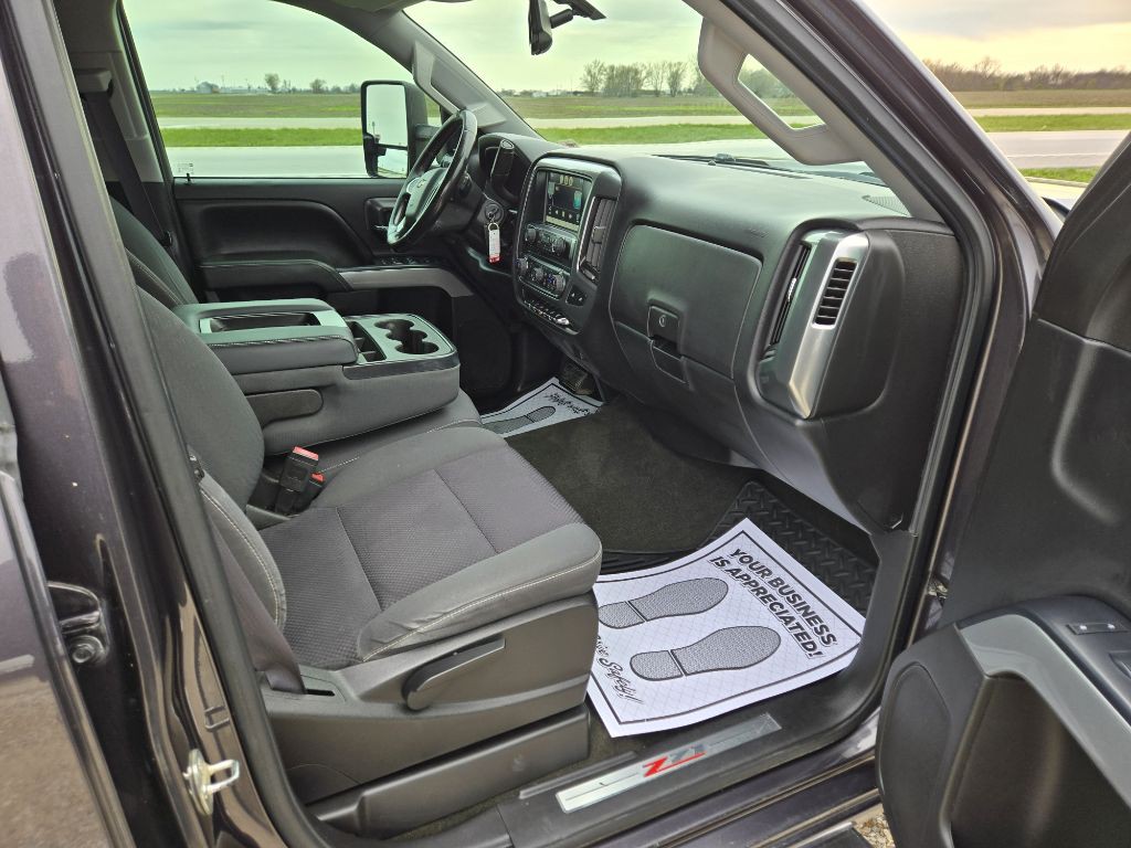 2015 Chevrolet Silverado 1500 Image 11