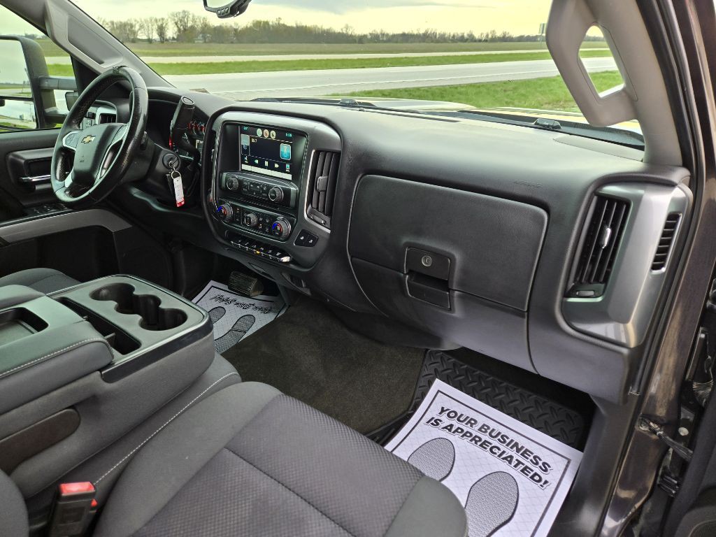2015 Chevrolet Silverado 1500 Image 14
