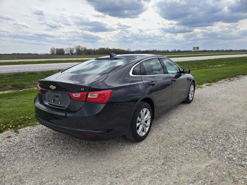 2023 Chevrolet Malibu Image 7