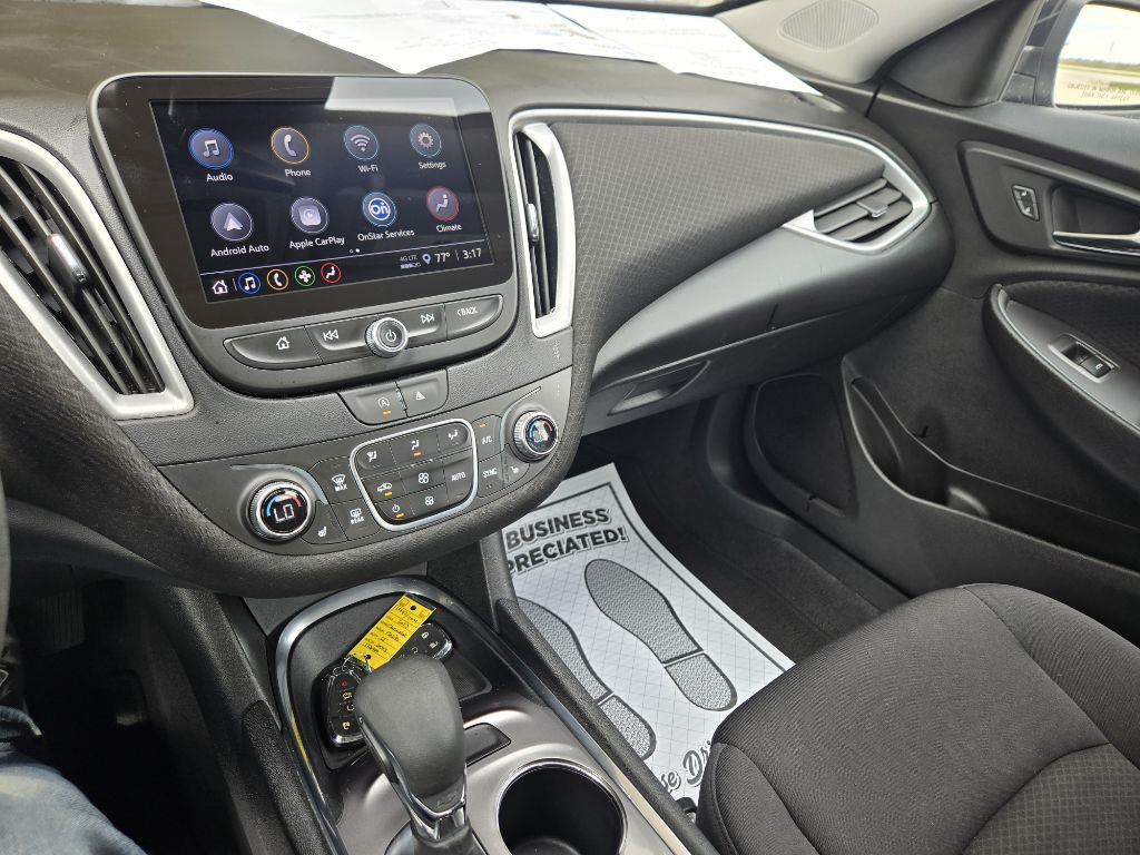 2023 Chevrolet Malibu Image 11