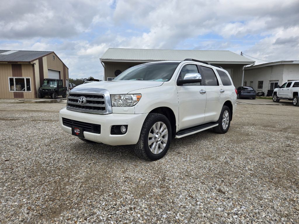 2016 Toyota Sequoia Image 3