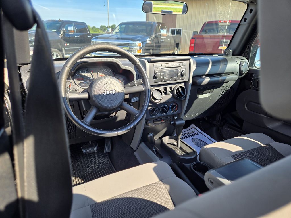 2008 Jeep Wrangler Image 12