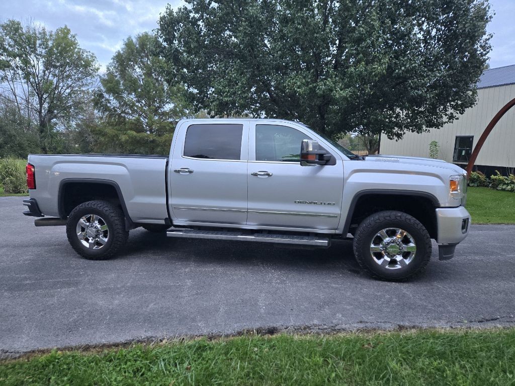 2019 GMC Sierra Image 3