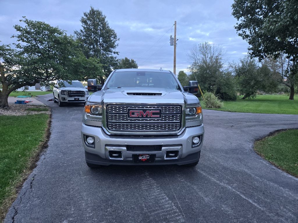 2019 GMC Sierra Image 5