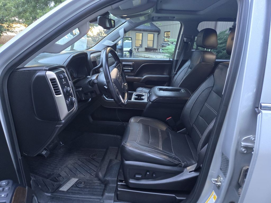 2019 GMC Sierra Image 19
