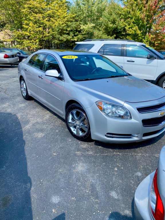 2012 Chevrolet Malibu Image 4