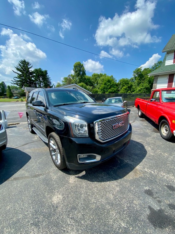 2016 GMC Yukon Image 2