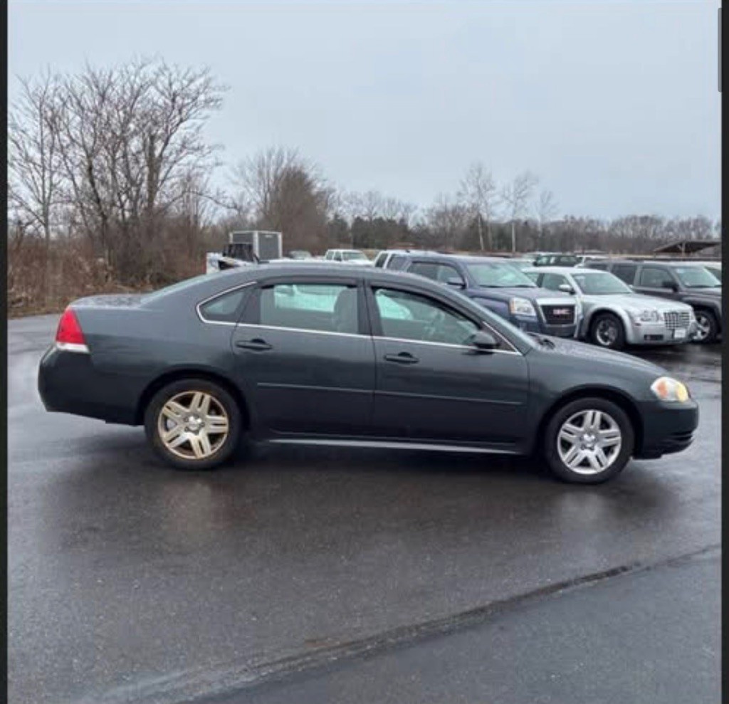 2013 Chevrolet Impala Image 3