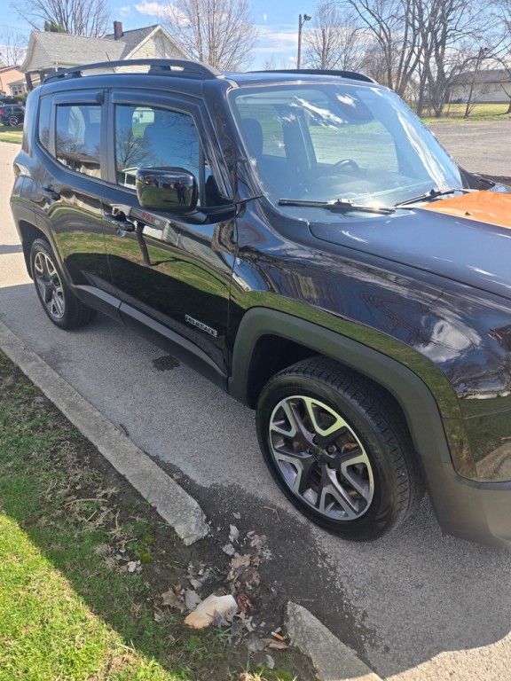 2015 Jeep Renegade Image 3