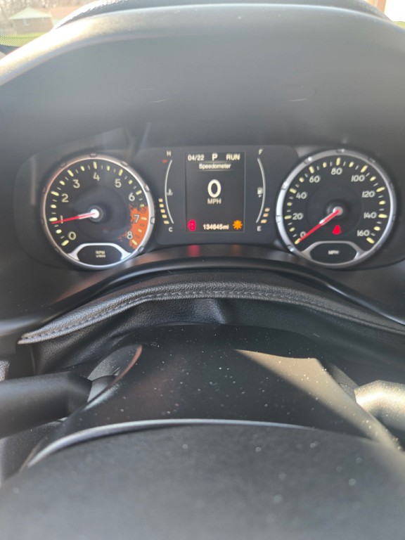 2015 Jeep Renegade Image 9