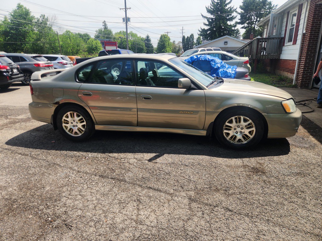2003 Subaru Legacy Image 2