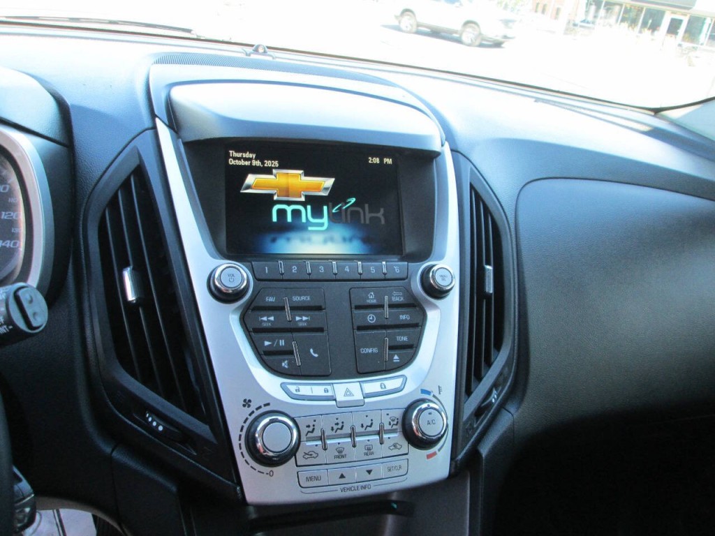 2012 Chevrolet Equinox Image 12