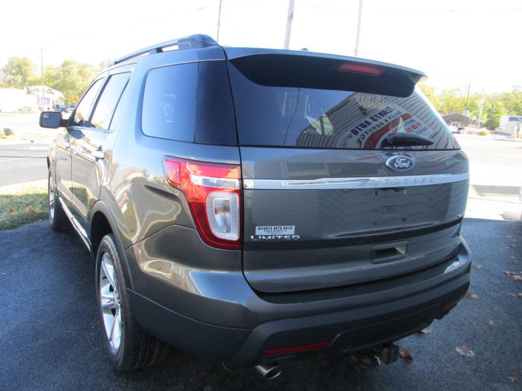 2015 Ford Explorer Image 5