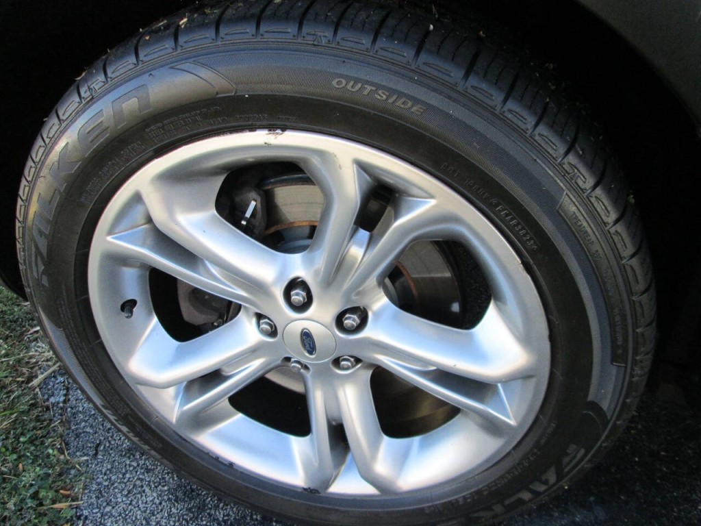 2015 Ford Explorer Image 6