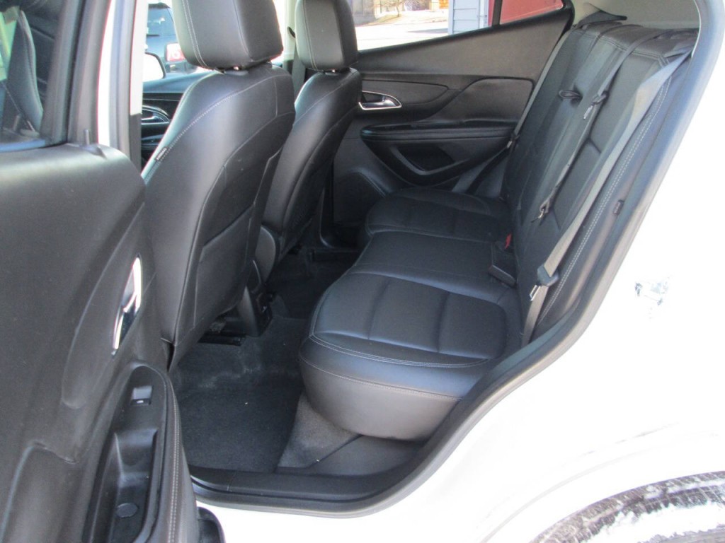 2016 Buick Enclave Image 8