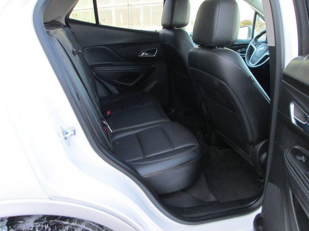 2016 Buick Enclave Image 9