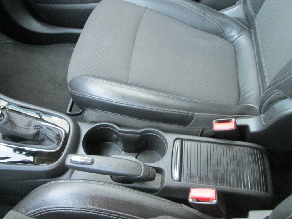 2019 Buick Enclave Image 16