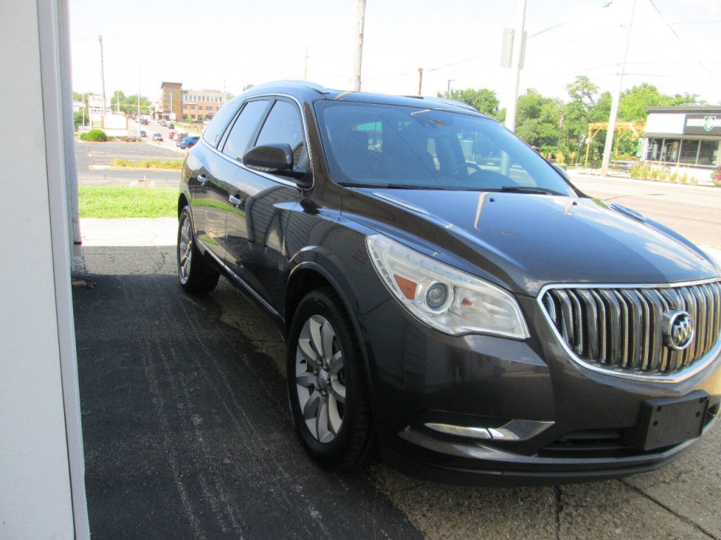 2017 Buick Enclave Image 3