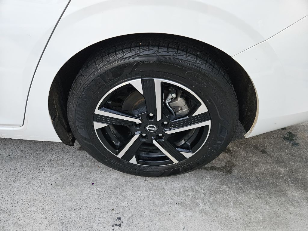 2025 Nissan Sentra Image 5