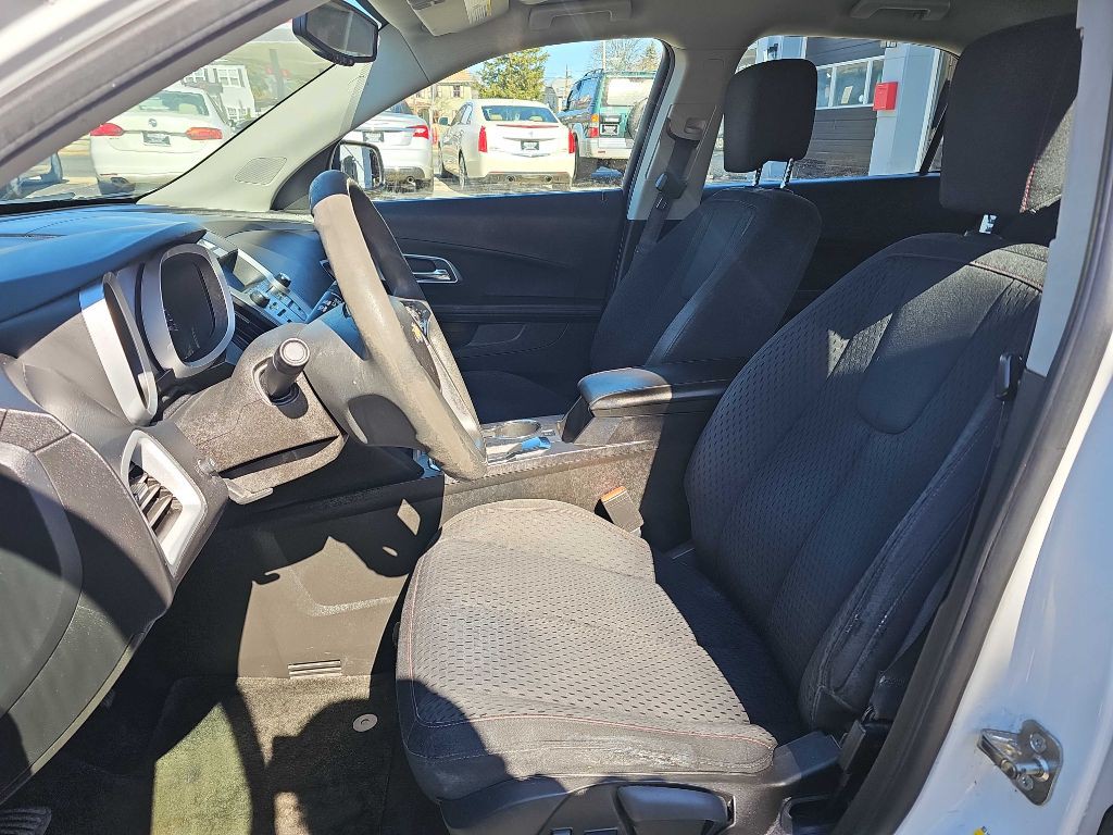 2015 Chevrolet Equinox Image 11