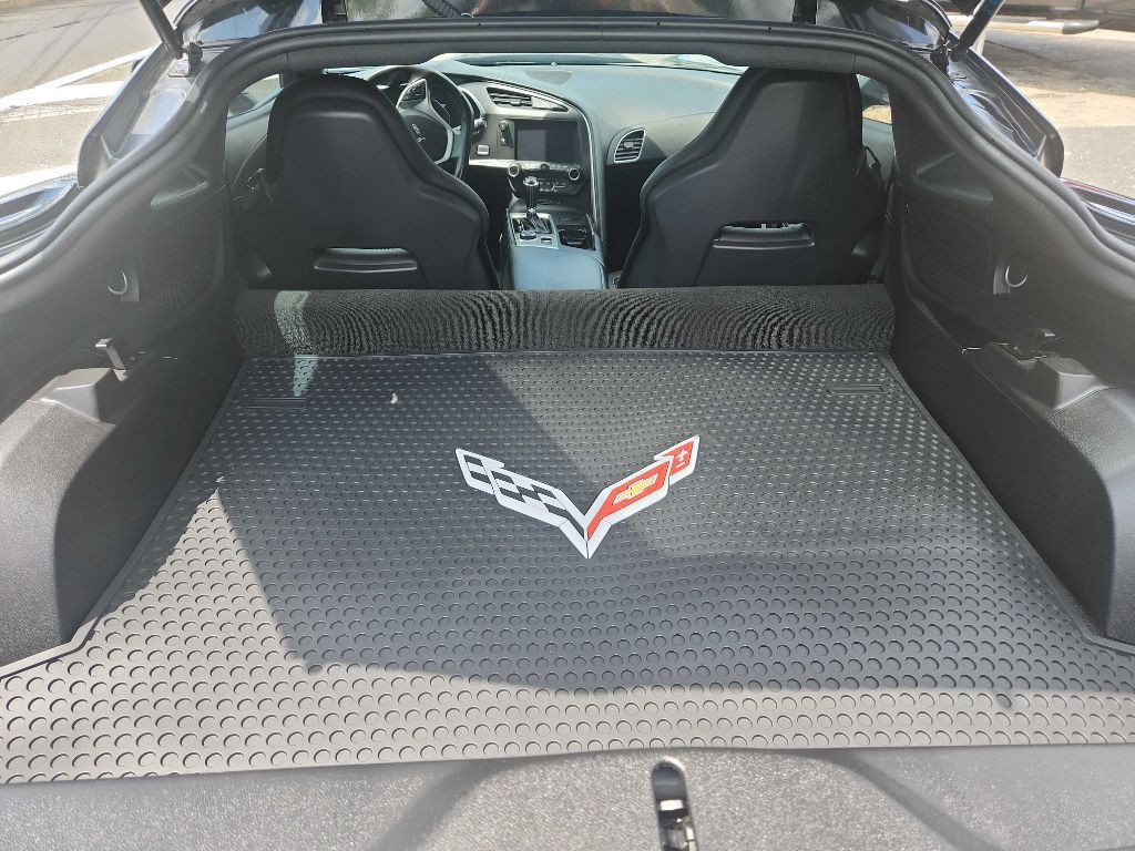 2018 Chevrolet Corvette Image 11