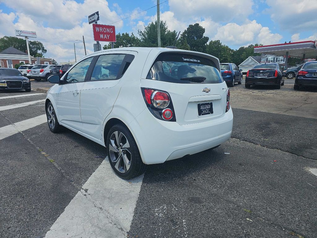 2015 Chevrolet Sonic Image 7