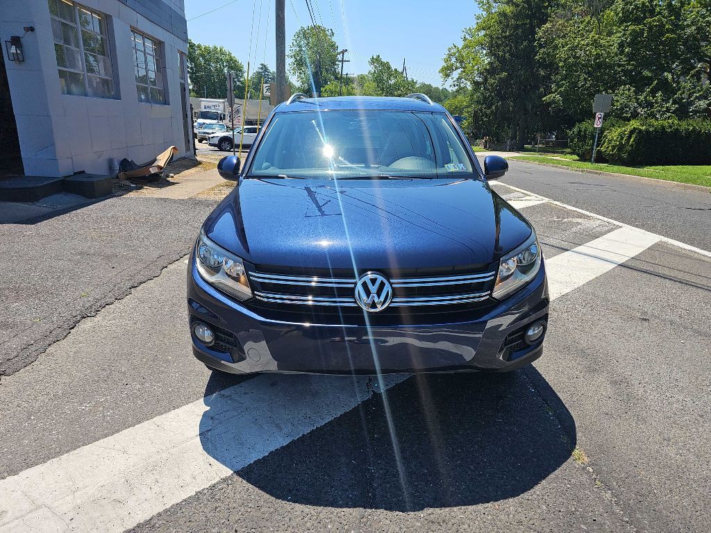 2014 Volkswagen Tiguan Image 2