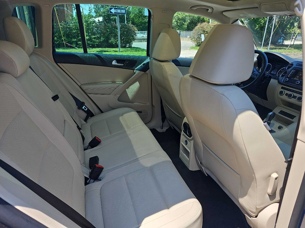 2014 Volkswagen Tiguan Image 13