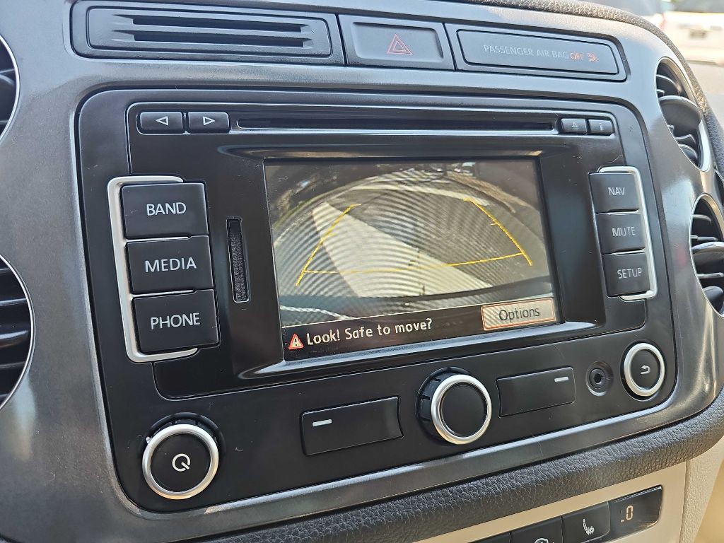 2014 Volkswagen Tiguan Image 16