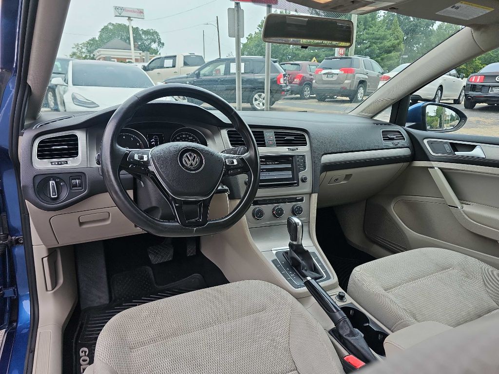 2016 Volkswagen Golf Image 11