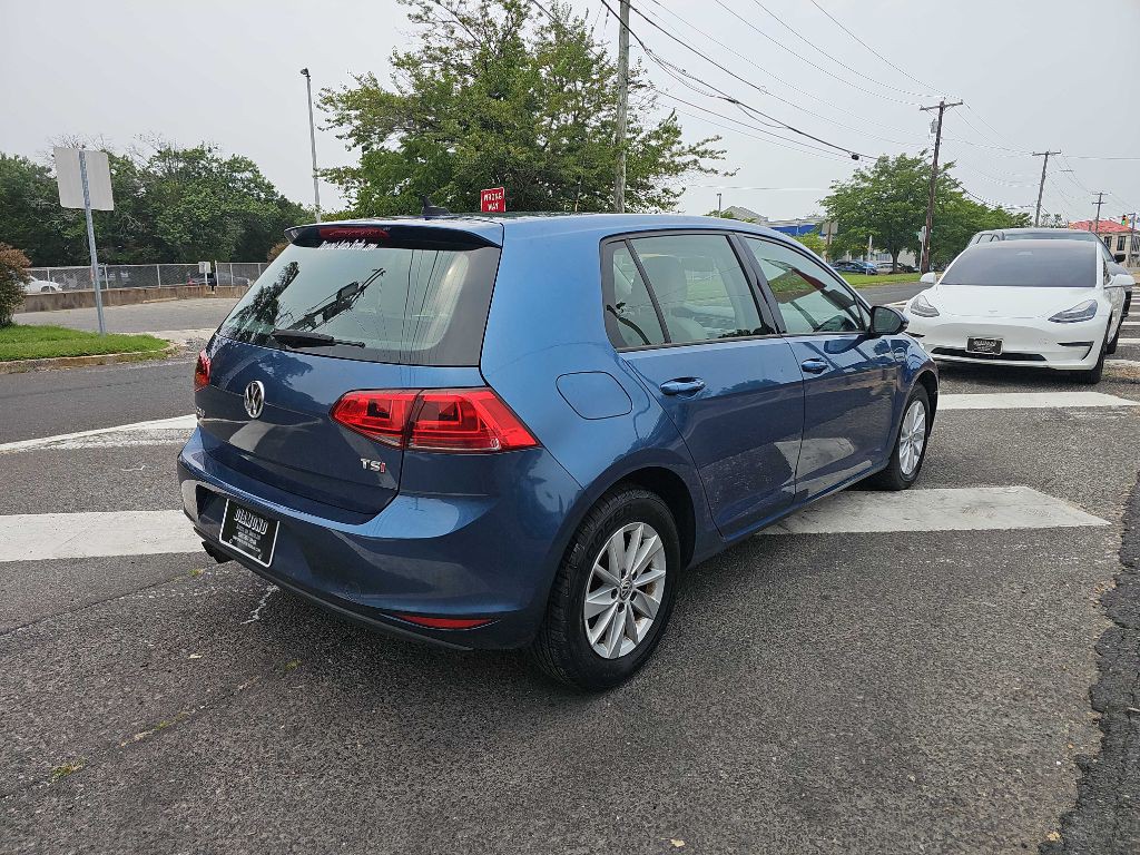 2016 Volkswagen Golf Image 5