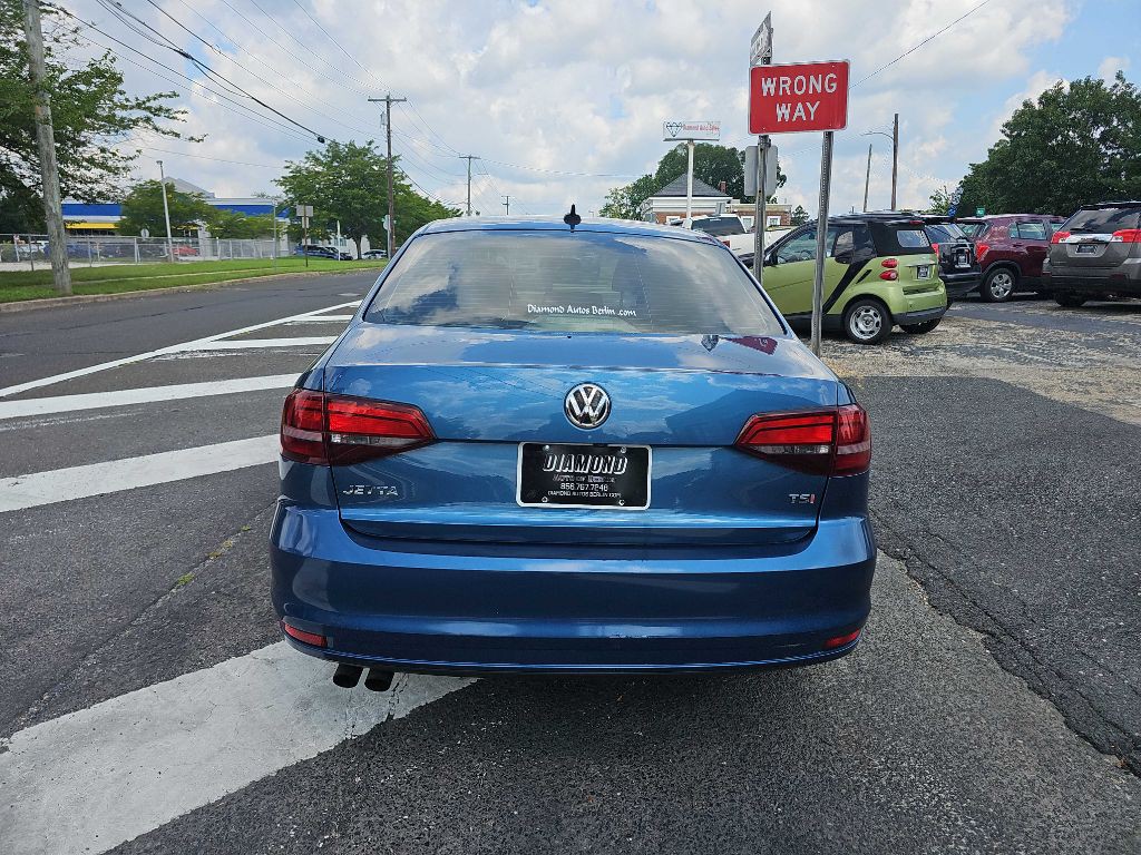 2016 Volkswagen Jetta Image 6