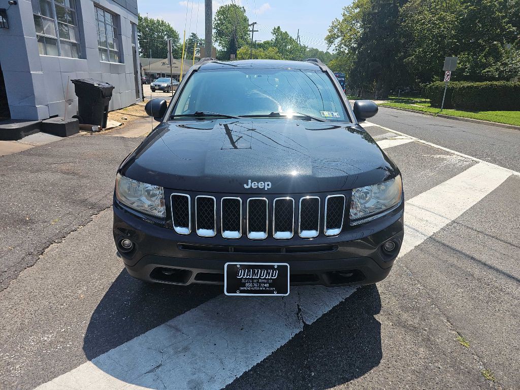 2011 Jeep Compass Image 2